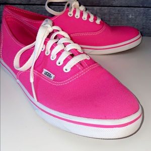 Vans Womens Era Canvas Low-Top Sneakers Pink in great condition !!!
